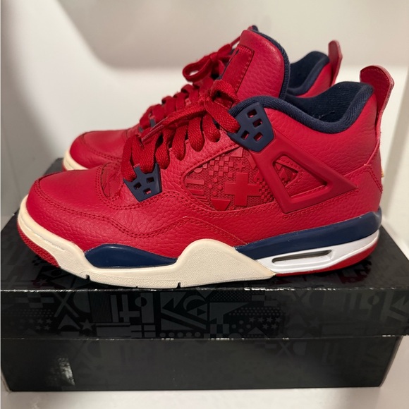 Jordan 4 Retro Red and Navy Sneakers - Picture 2 of 7